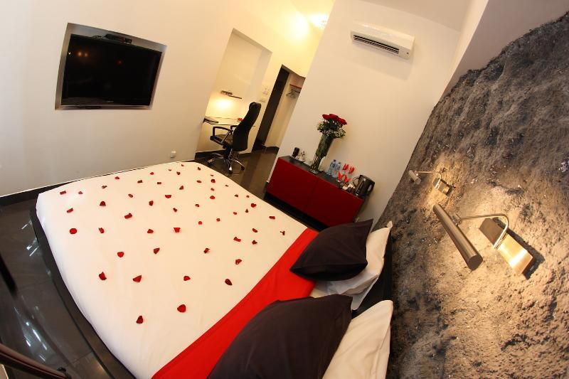 Komorowski Luxury Guest 4*